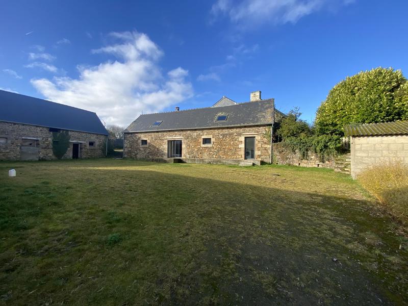 Maison - 441 m² - 10 pièces