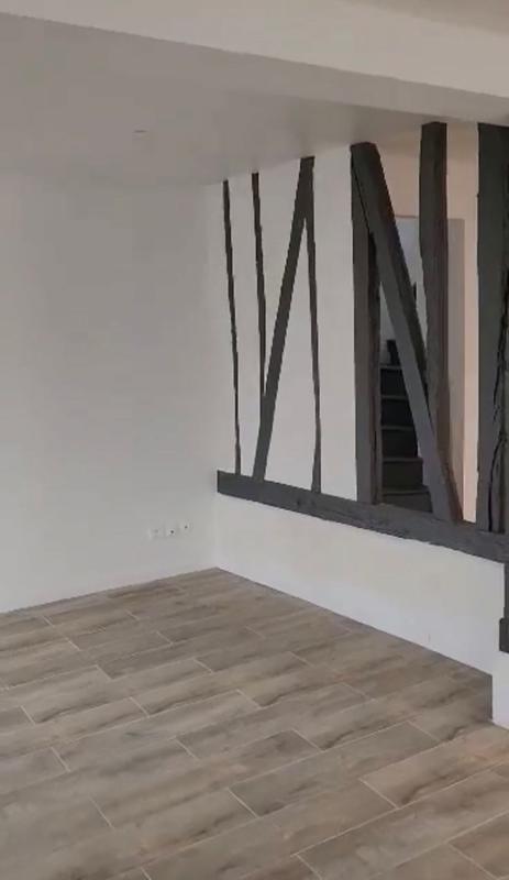 Maison traditionnelle - 75 m² - 4 pièces