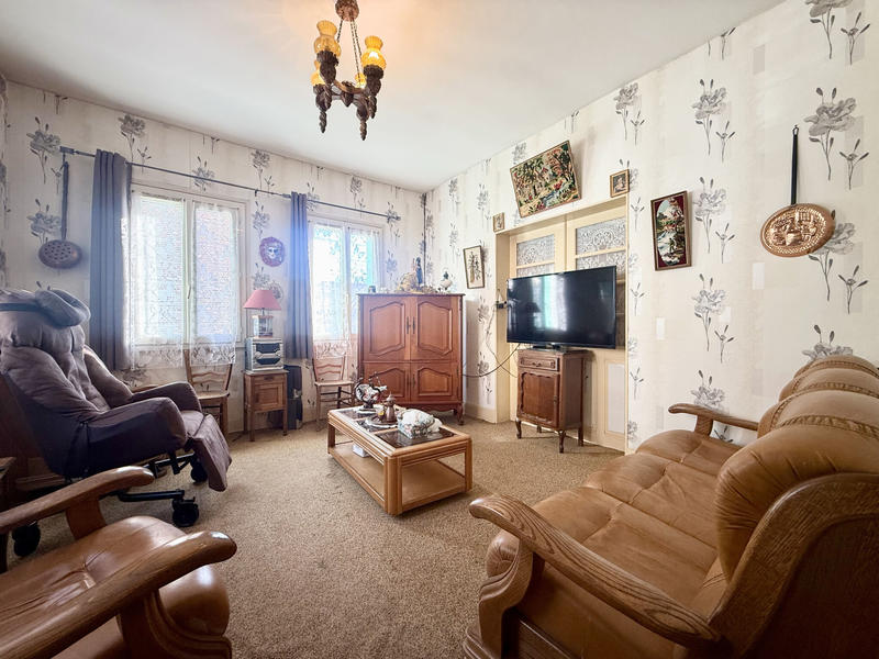 Maison - 141 m² - 6 pièces