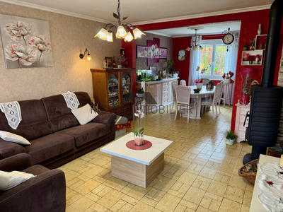 Propriété - 115 m² - 6 pièces