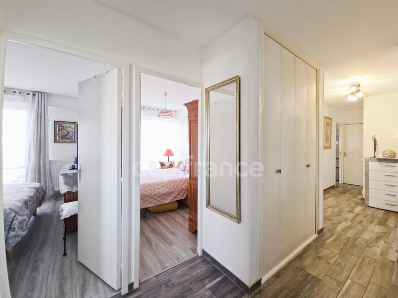 Appartement - 89 m² - 5 pièces