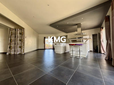 Maison - 145 m² - 5 pièces