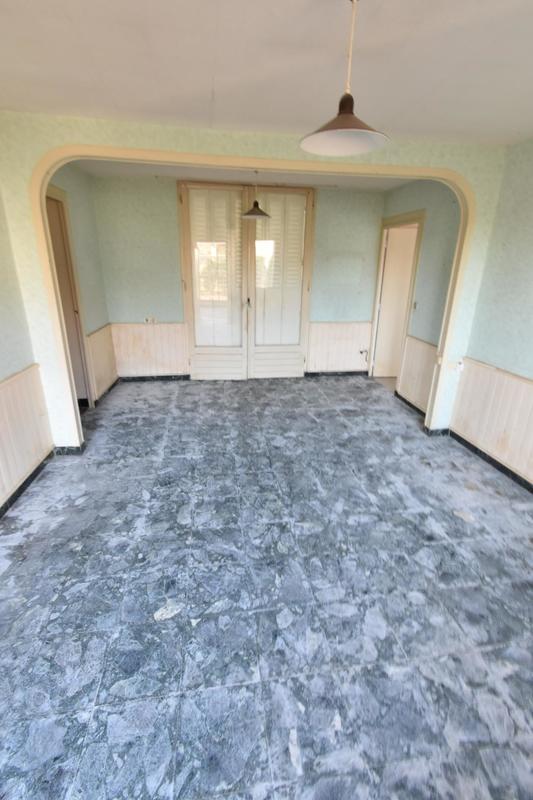 Maison - 236 m² - 23 pièces