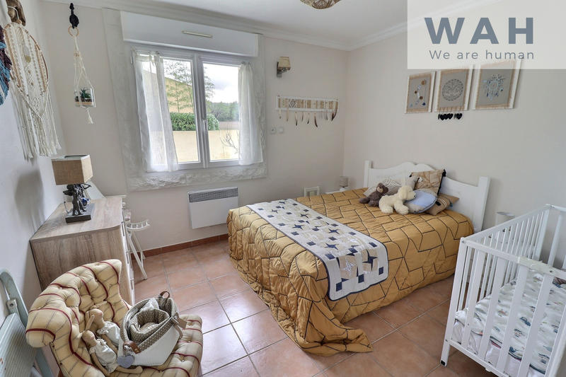 Maison - 152 m² - 6 pièces