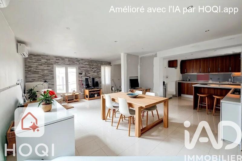 Maison - 93 m² - 5 pièces
