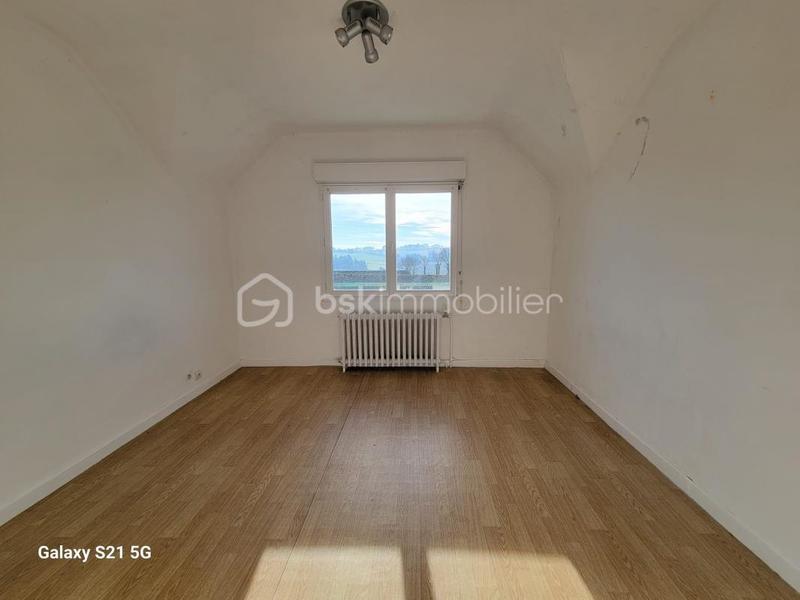 Maison traditionnelle - 89 m² - 5 pièces