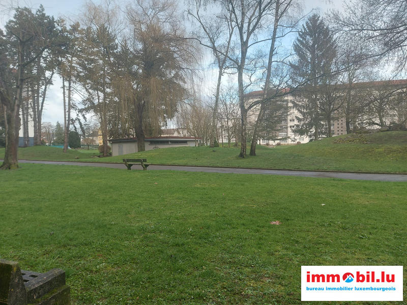 Appartement - 96 m² - 5 pièces