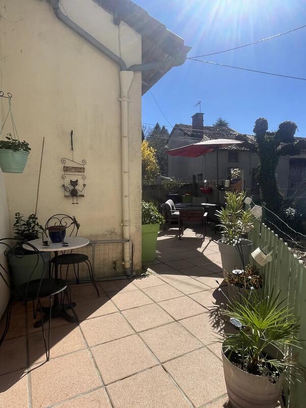 Maison de village - 119 m² - 6 pièces