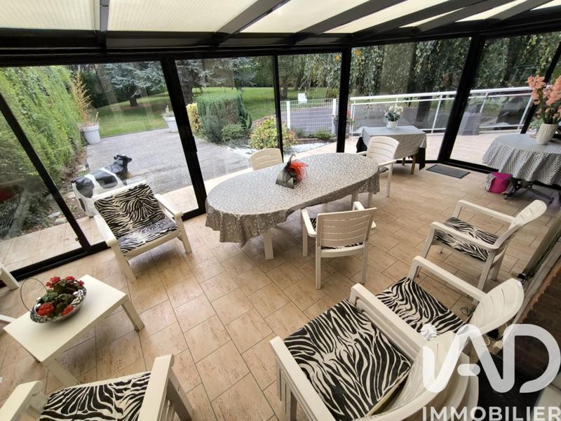 Maison - 216 m² - 5 pièces