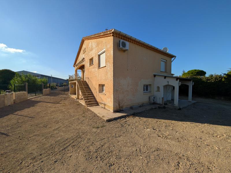 Maison traditionnelle - 145 m² - 7 pièces