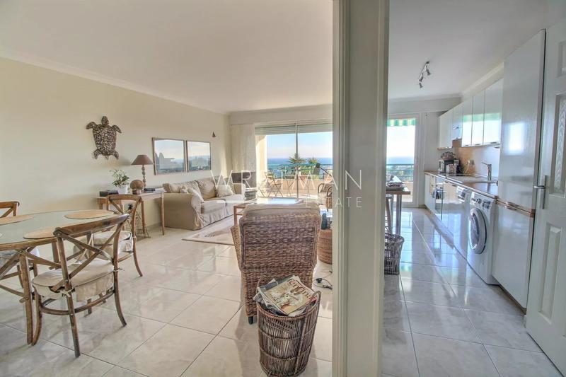 Appartement - 72 m² - 3 pièces