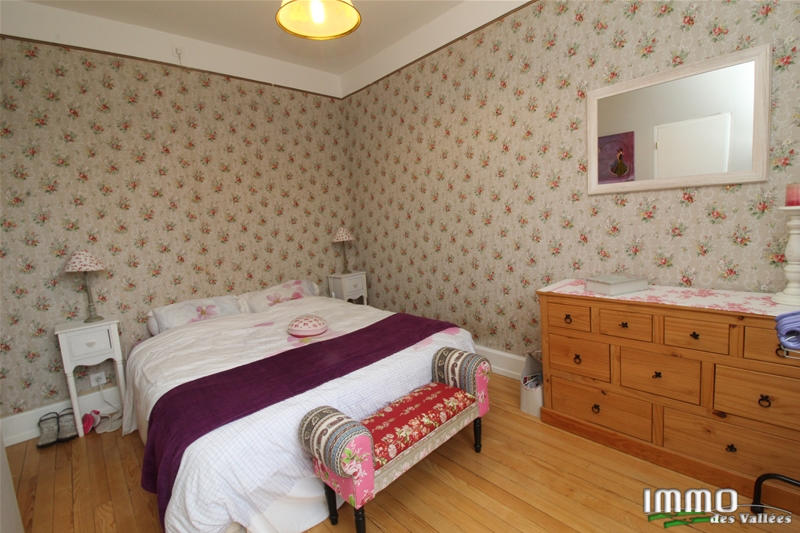 Maison - 166 m² - 7 pièces