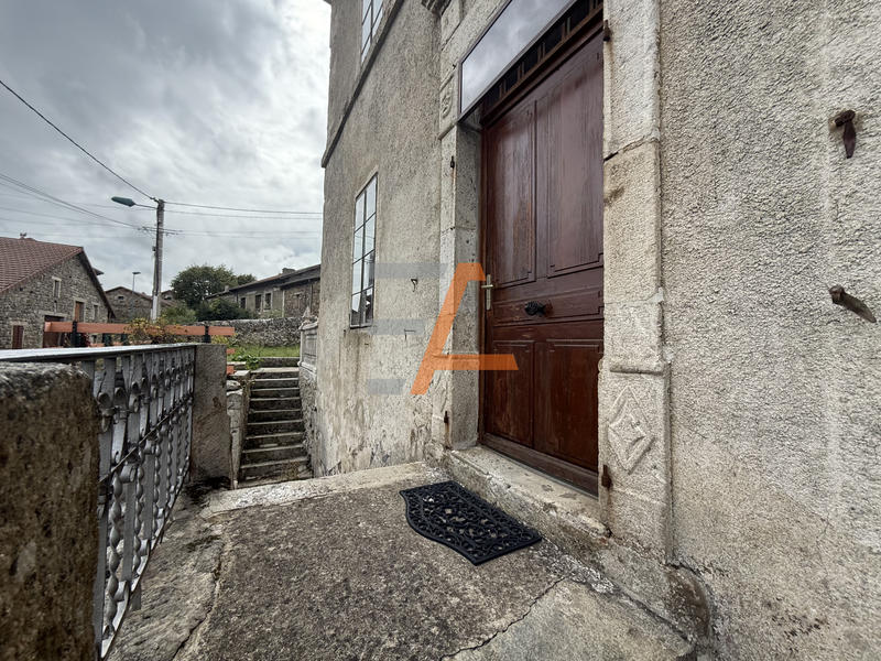 Maison - 180 m² - 5 pièces