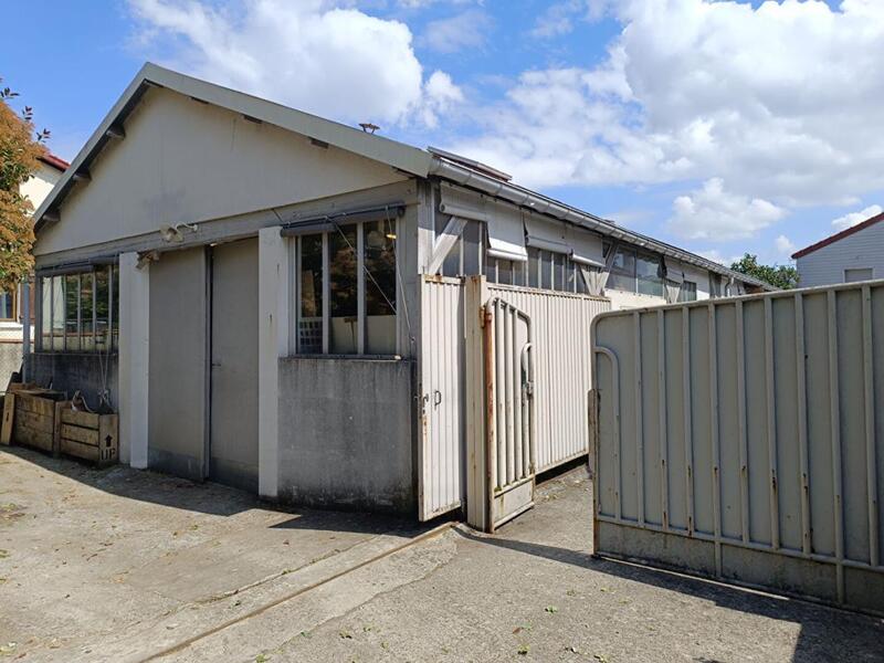 Maison - 180 m² - 4 pièces