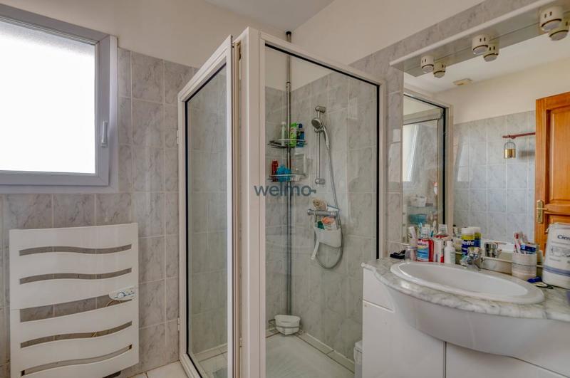 Maison - 176 m² - 6 pièces