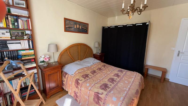 Maison - 323 m² - 8 pièces