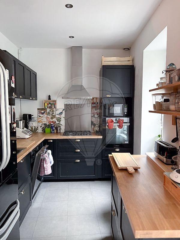 Maison - 162 m² - 7 pièces