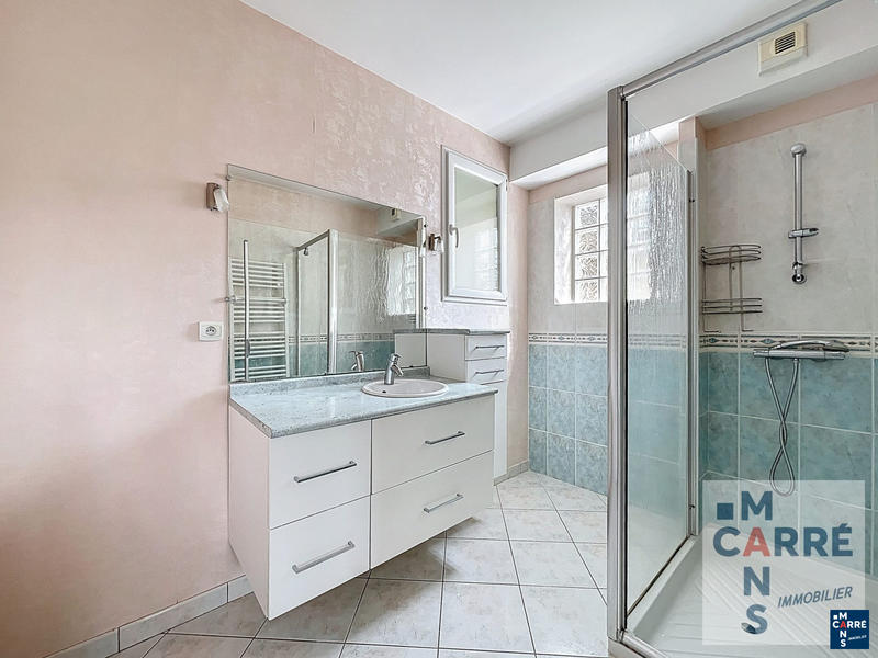 Maison contemporaine - 127 m² - 6 pièces