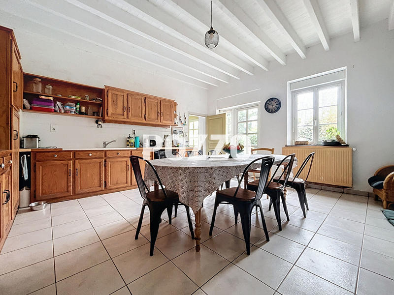 Maison - 148 m² - 7 pièces