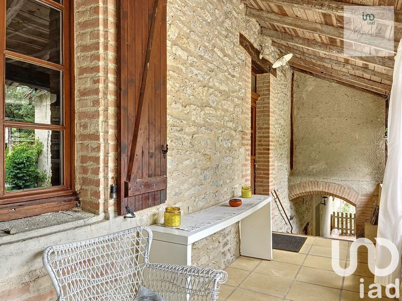 Maison - 200 m² - 10 pièces