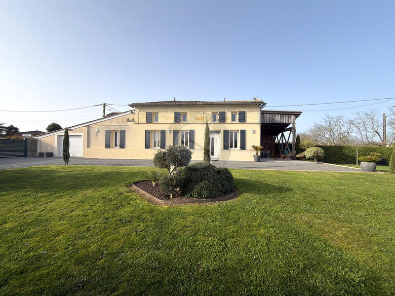 Maison - 155 m² - 6 pièces