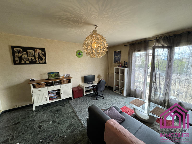 Appartement - 72 m² - 3 pièces