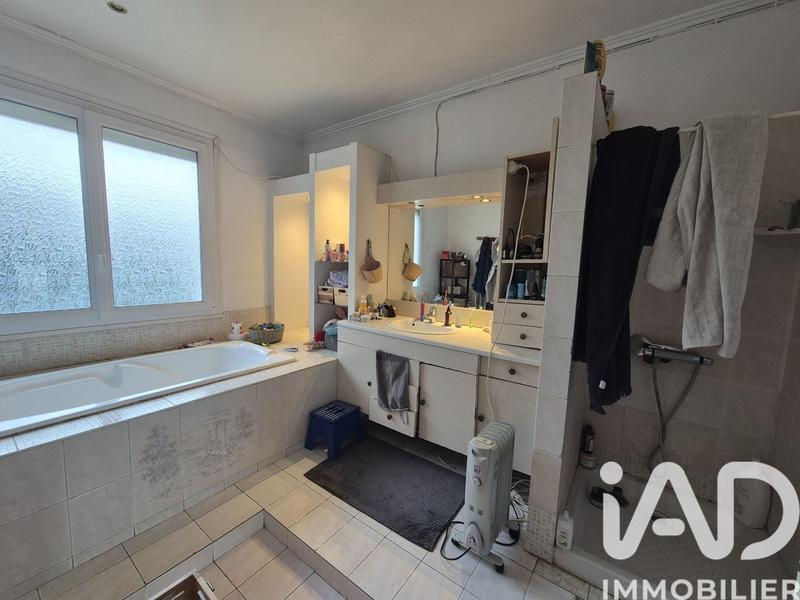 Maison - 148 m² - 6 pièces