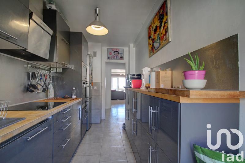 Appartement - 80 m² - 4 pièces