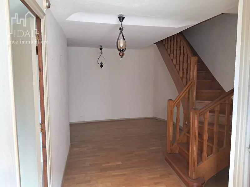Maison - 160 m² - 6 pièces