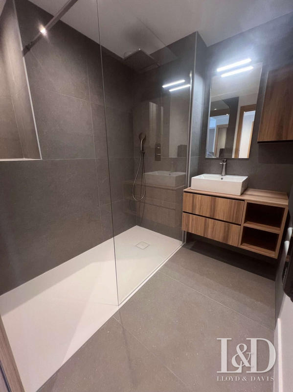 Appartement - 132 m² - 4 pièces