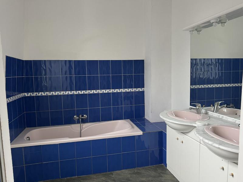 Appartement - 114 m² - 5 pièces