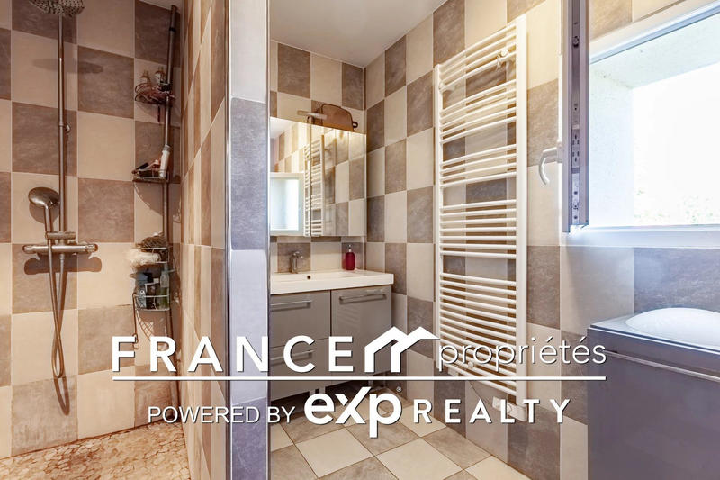 Maison - 192 m² - 4 pièces