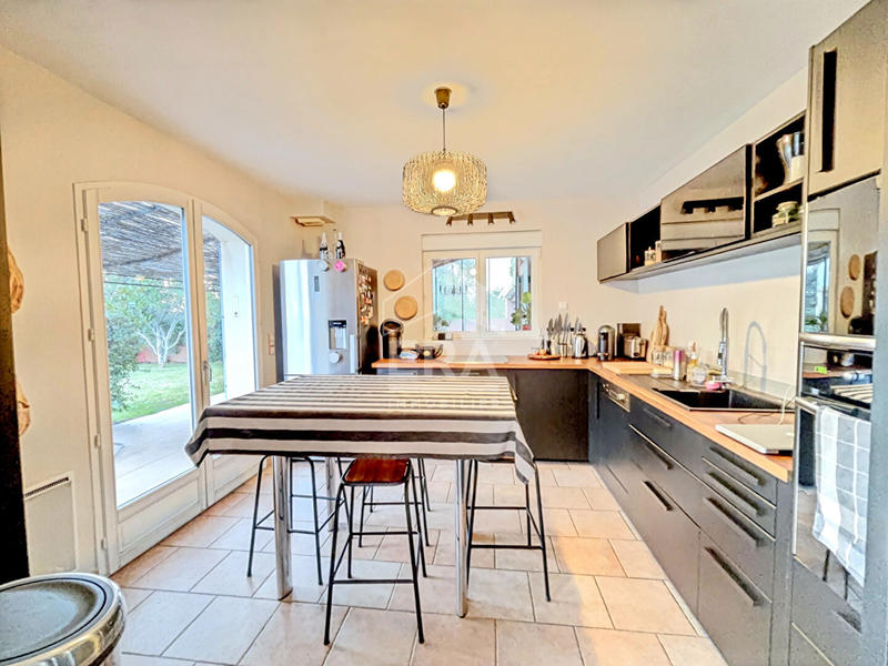 Maison - 193 m² - 7 pièces