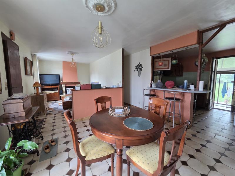 Maison - 76 m² - 5 pièces