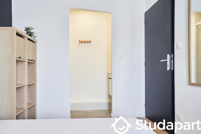 Chambre - 12 m² - 1 pièce