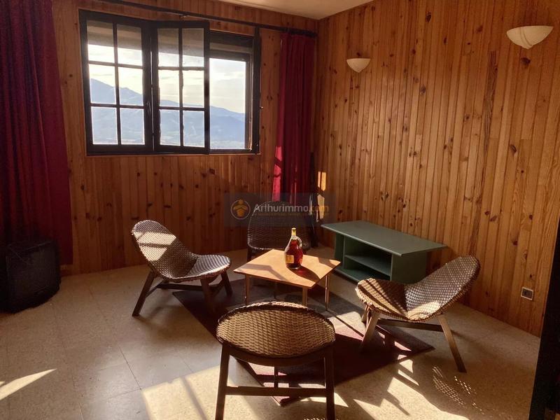 Maison - 154 m² - 8 pièces