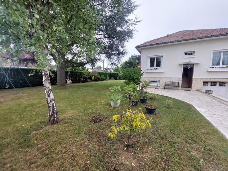 Maison - 143 m² - 6 pièces