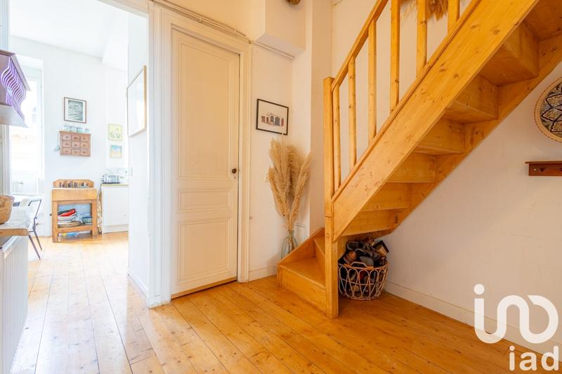 Appartement - 90 m² - 3 pièces