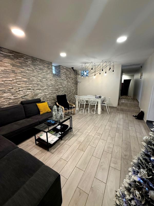 Appartement - 112 m² - 5 pièces