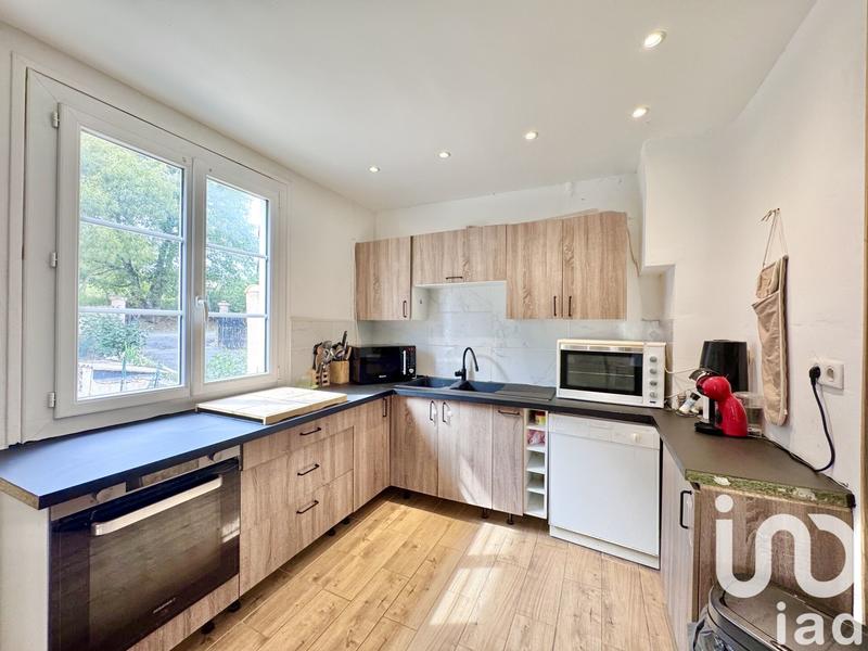 Maison - 140 m² - 5 pièces