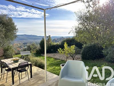 Maison - 103 m² - 5 pièces