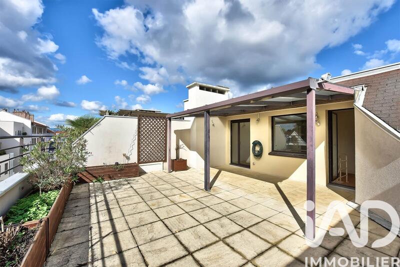 Appartement - 152 m² - 5 pièces