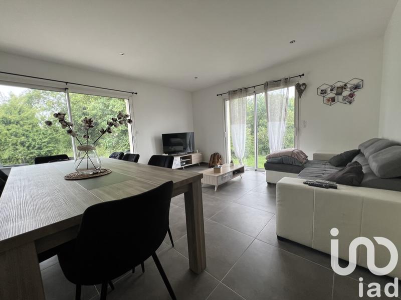 Maison - 92 m² - 5 pièces