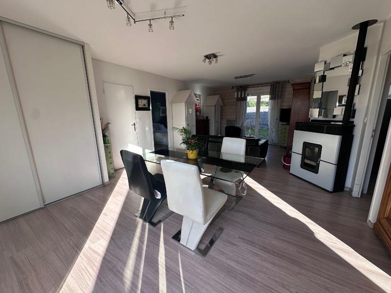 Maison - 80 m² - 3 pièces