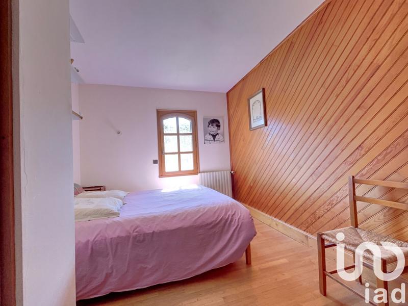 Maison - 564 m² - 13 pièces