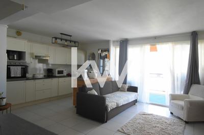 Appartement - 64 m² - 4 pièces