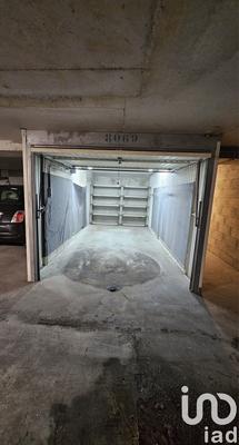 Parking - 14 m²