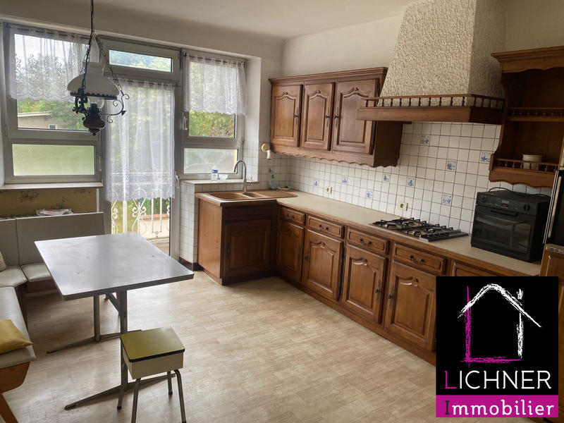 Appartement - 104 m² - 5 pièces