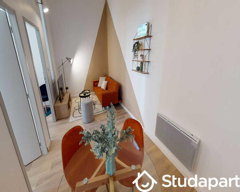 Chambre - 90 m² - 1 pièce