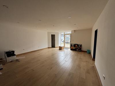 Local commercial - 120 m²